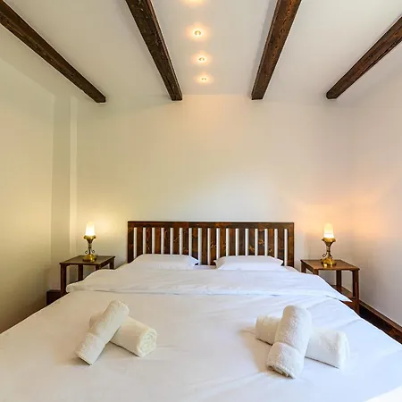 Penthouse Pensiunea Casa Bono Braşov Esterno foto