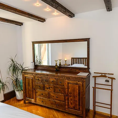 Penthouse Pensiunea Casa Bono Braşov Esterno foto