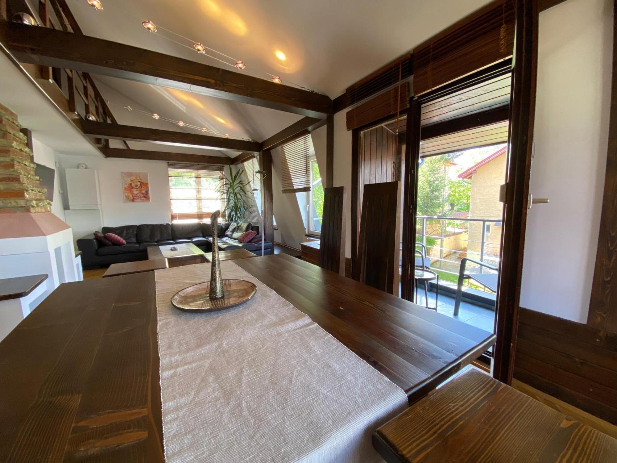 דירה Penthouse Pensiunea Casa Bono בראשוב